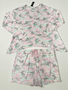 Women’s Pink Butterfly Camo Pajama Set Size X-Large NWT KIKIT